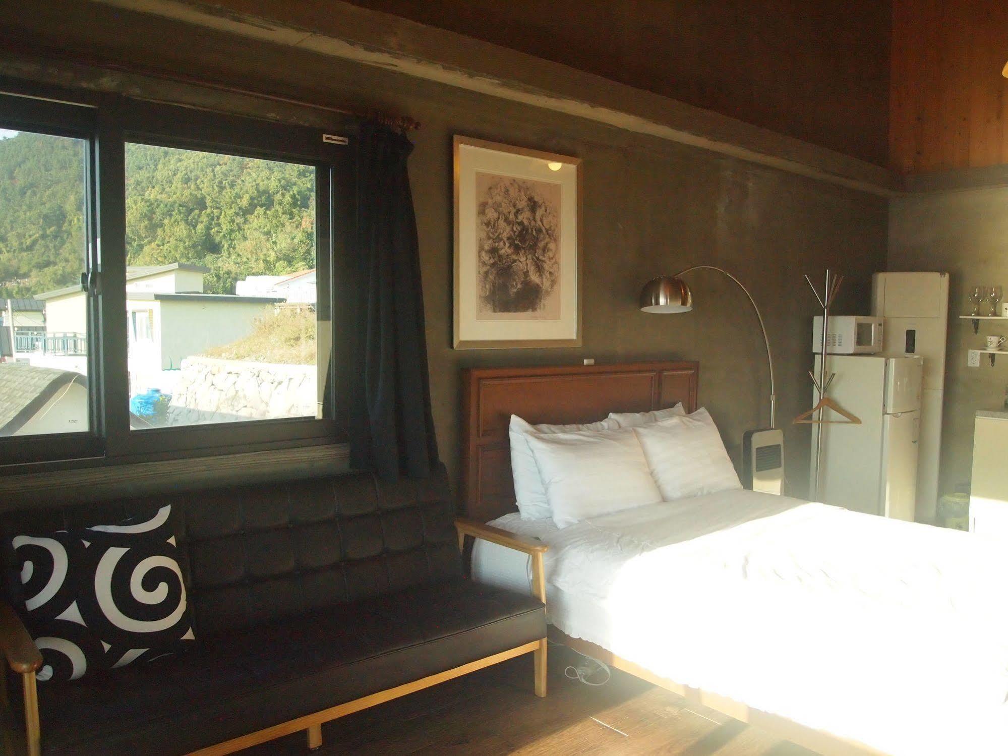 Namhae Whale'S Dream Villa Eksteriør billede